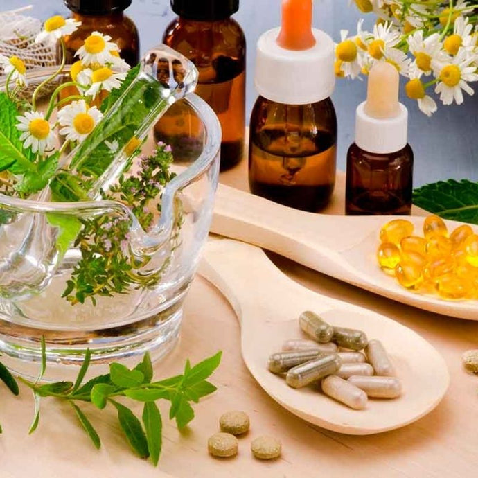 La fitoterapia con plantas medicinales.